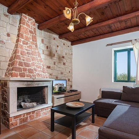 Neriides Villas Херсонісос Екстер'єр фото